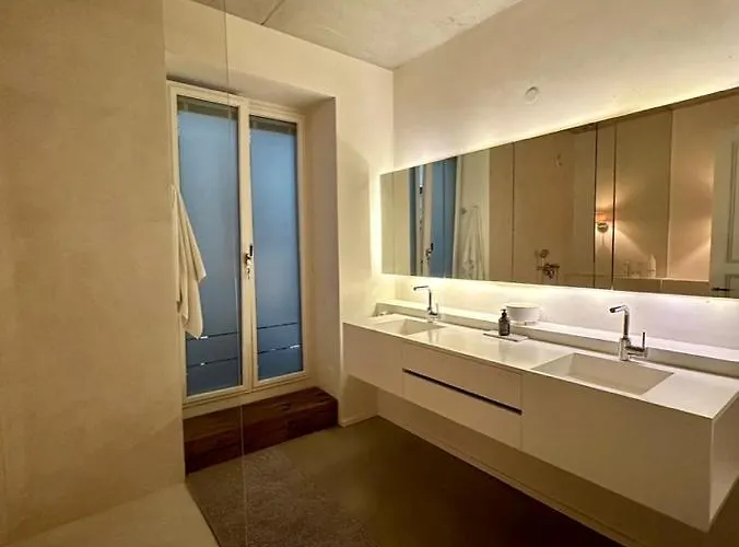 In Luxurious * Hamburg